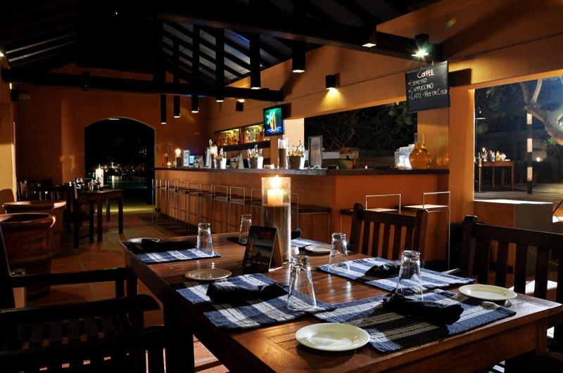 Jetwing Blue Negombo Exterior foto