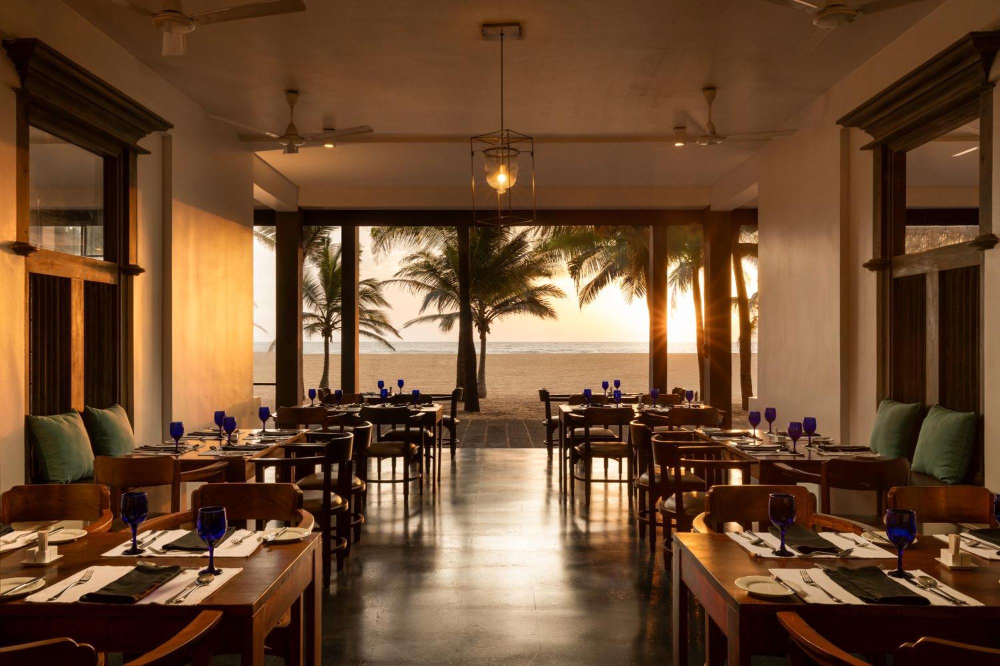 Jetwing Blue Negombo Exterior foto