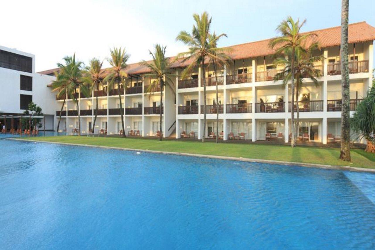 Jetwing Blue Hotel Negombo Exterior foto